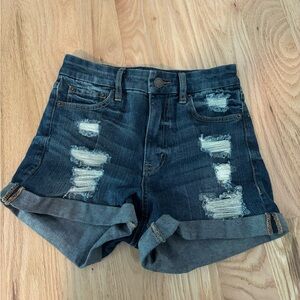Aeropostale Size 2 High Rise Curvy Mom Denim Shorts, never worn, without tags